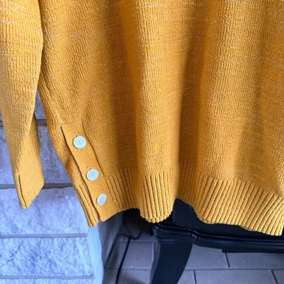 LC Lauren Conrad Women's Yellow Mockneck Sweater Medium - Picture 4 of 6